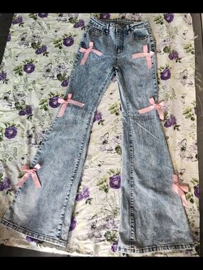 SHEIN Light Blue Flared Jeans with Pink Bow Accents SIZE 13 TEENAGERS/ BIG GIRL!